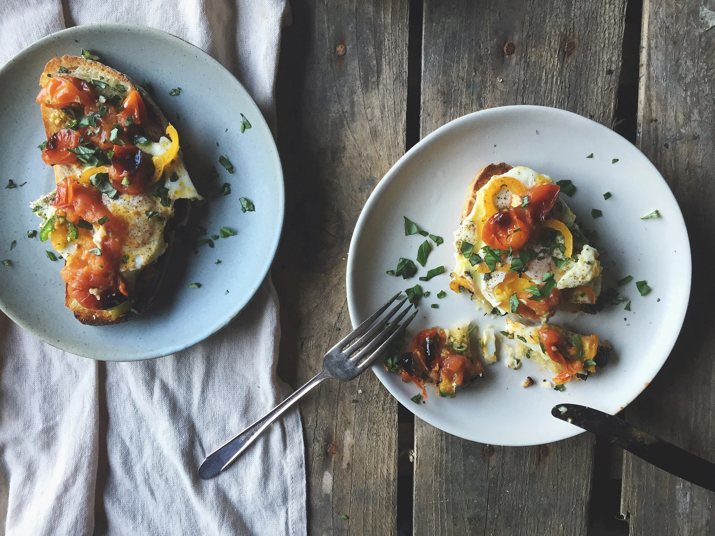 Spicy Sweet Pepper & Jalapeno Eggs + Roasted Vine Tomatoes