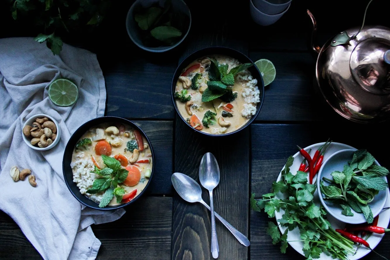 Veggie Thai Red Curry Coconut Soup + Brown Rice