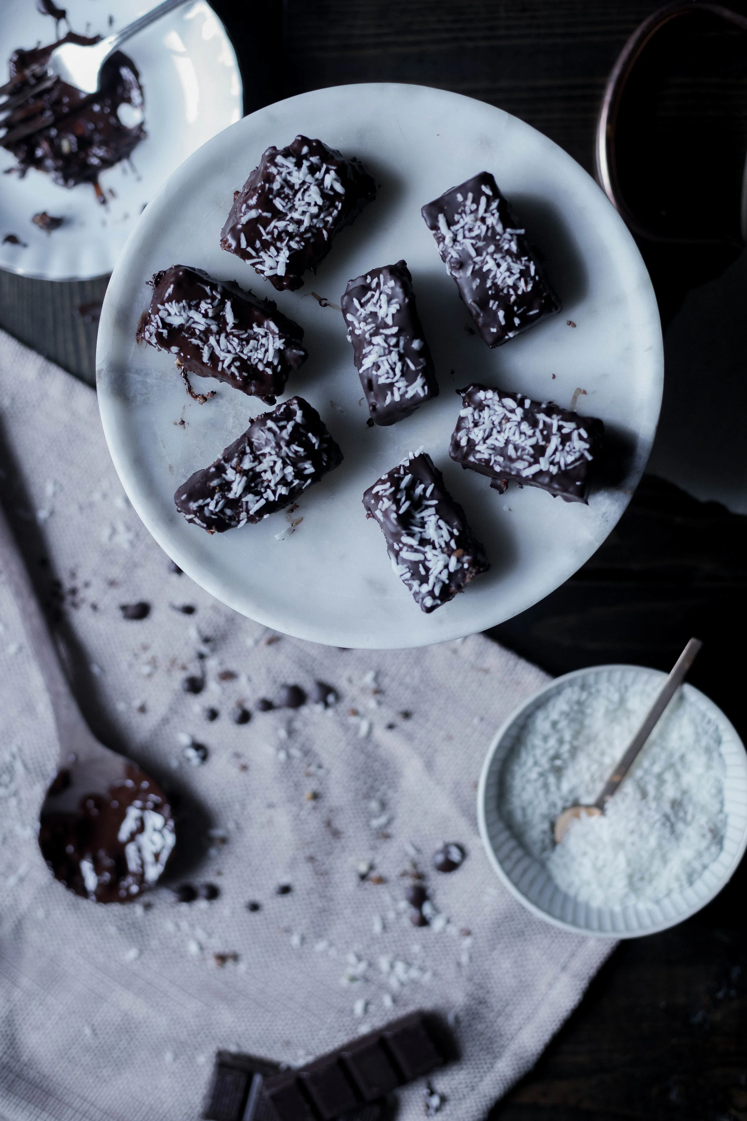 raw cacao, coconut, date and nut chocolate bars-44.jpg