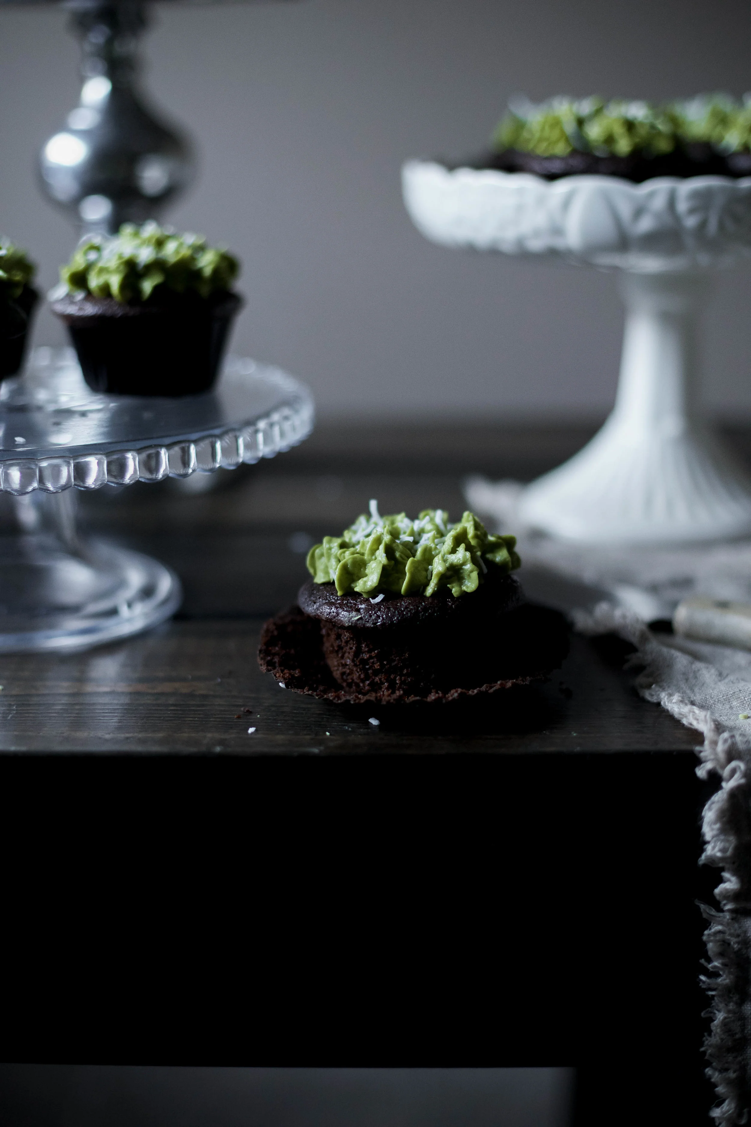 chocolate cacao cupcakes + coconut matcha buttercream 