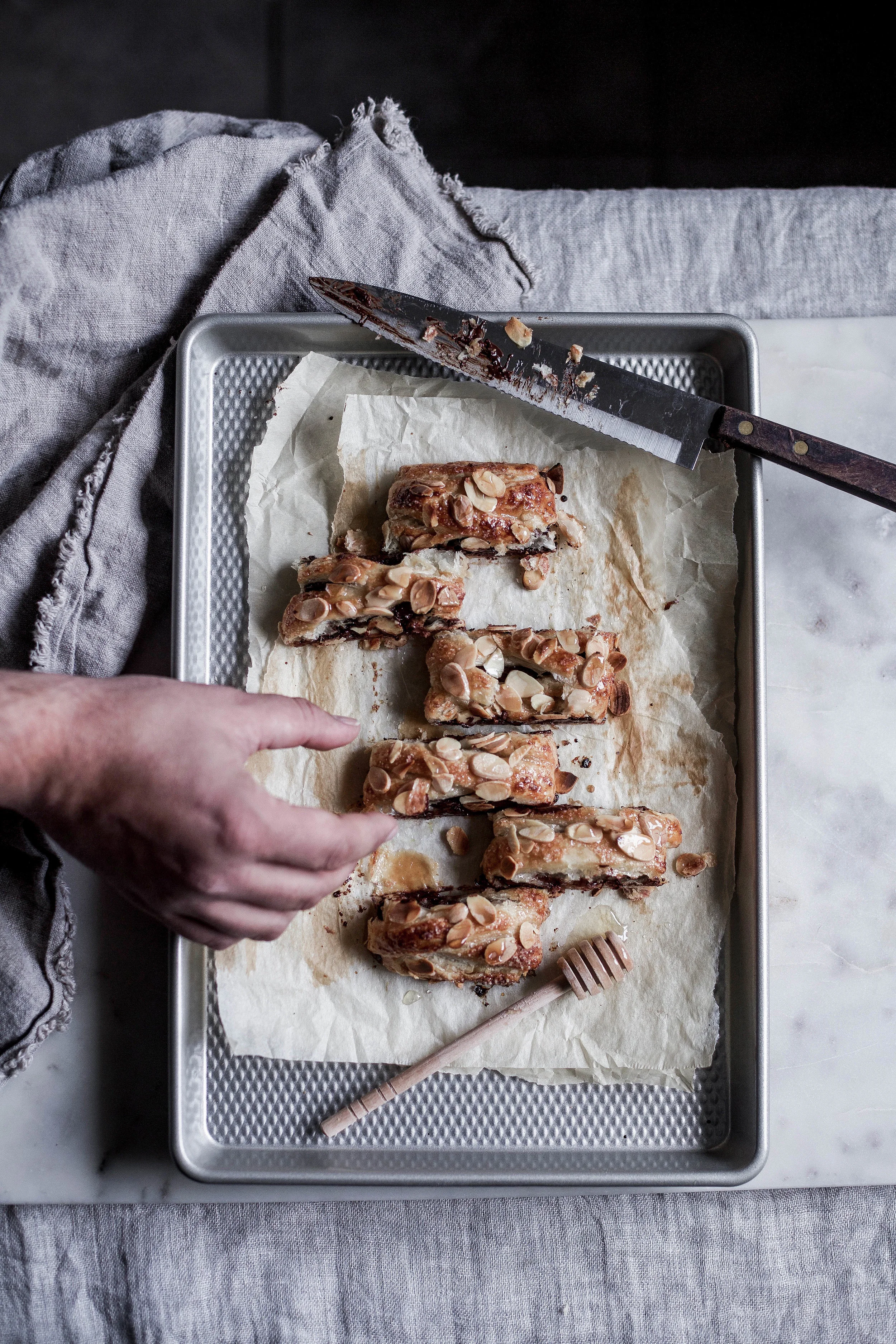 almond & honey dark chocolate braid (16 of 1).jpg