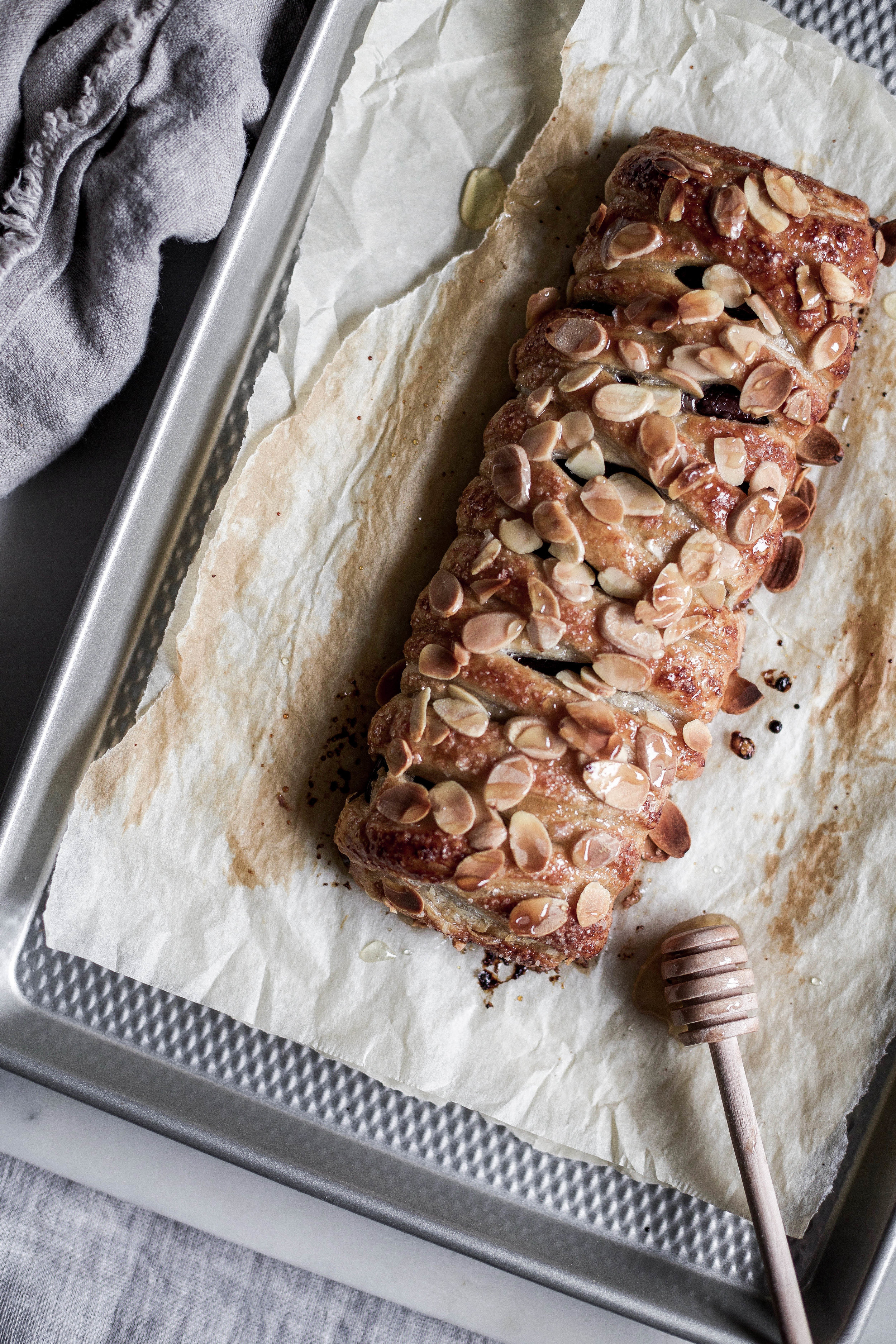 almond & honey dark chocolate braid (15 of 1).jpg