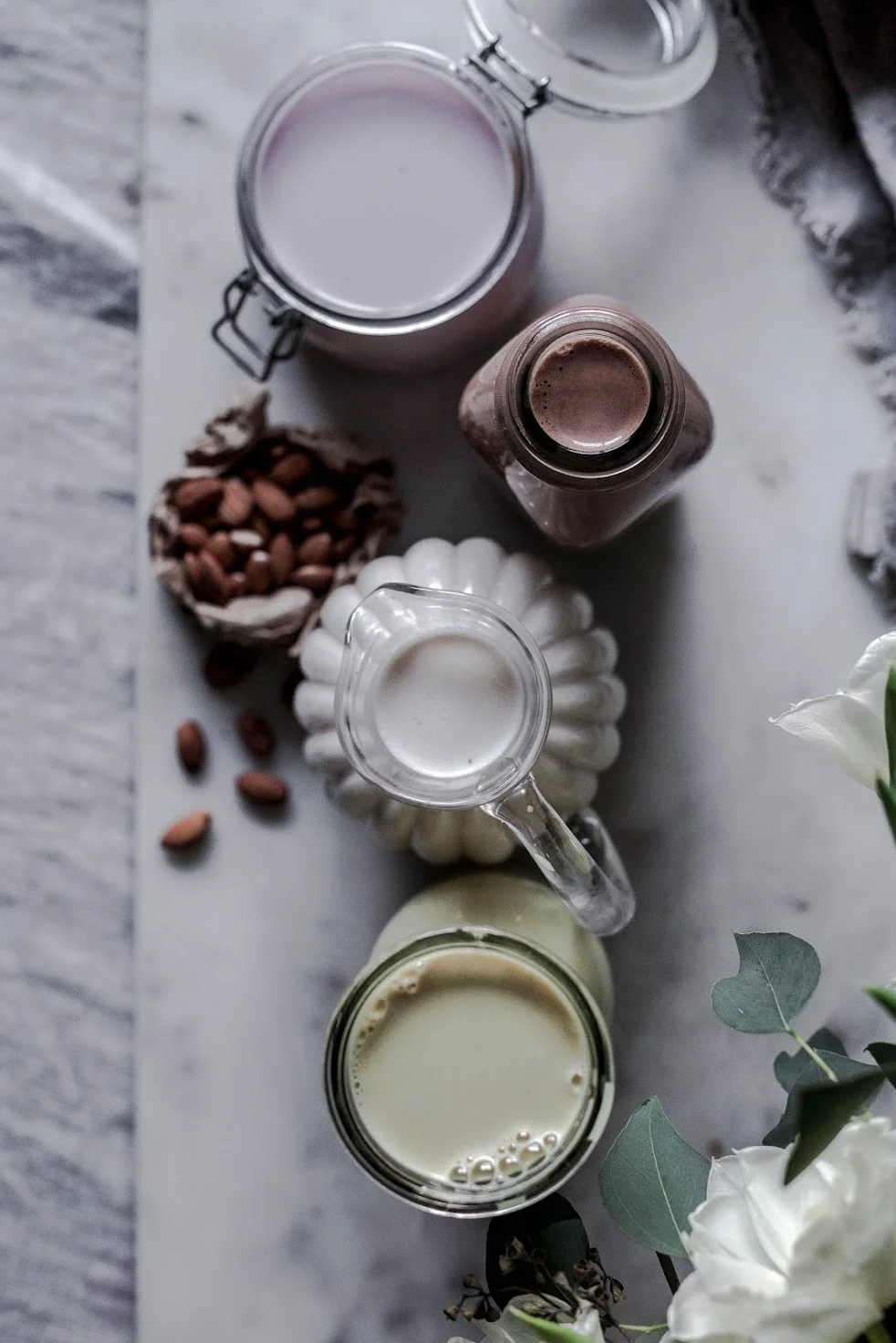 4 kinds of homemade almond milk, chocolate, vanilla, strawberry, turmeric (34 of 1).jpg