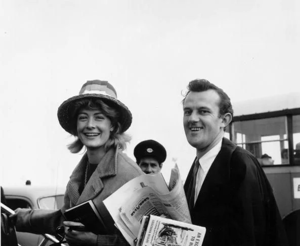 TONY AND VANESSA REDGRAVE