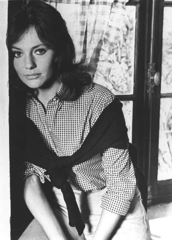 JACKIE BISSET