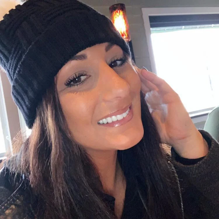 Stunning Detroit Italian Beauty Nina! #detroitbeauty #hotnina #italianbeauty #gorgeousnina