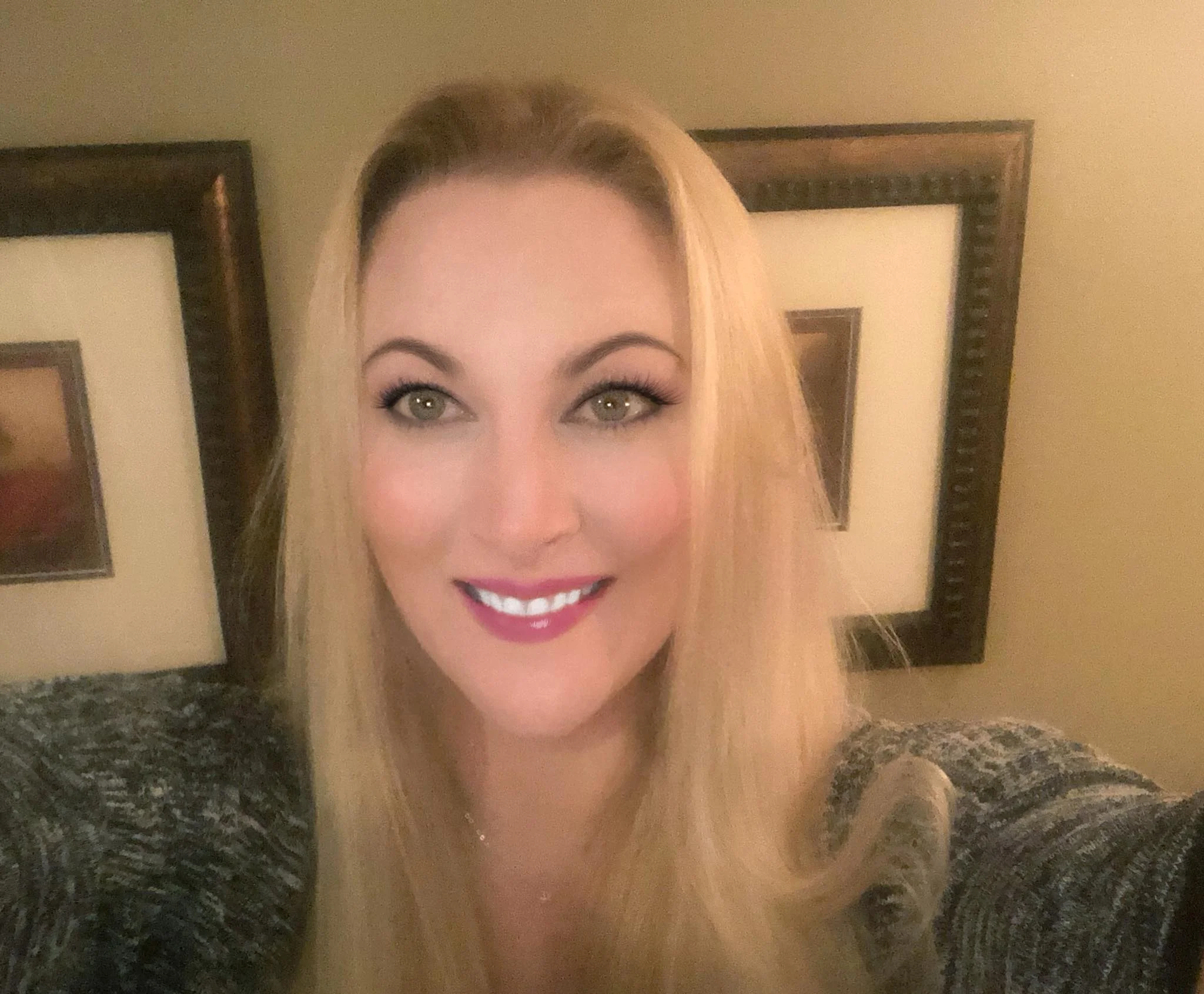 Beautiful Michigan Nurse Janice! #michiganbeauty #hotnurse #janicebeauty