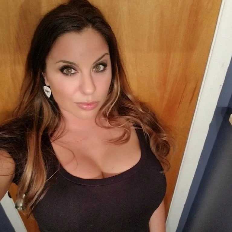 Michigan Beauty Carla! #michiganbeauty #michigancarla #gorgeouseyes