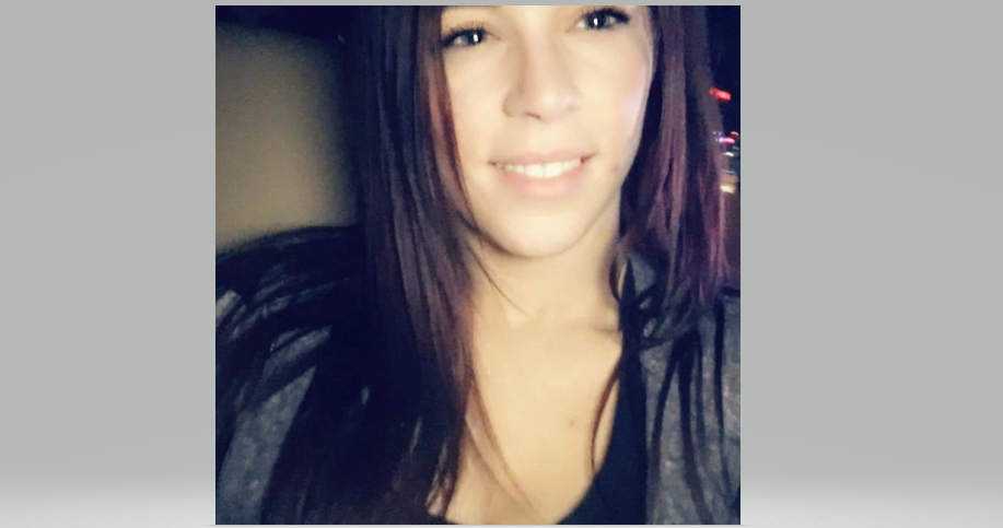 Selfie Spotlight Amber! #eastcoastbeauty #hotamber #selfiespotlight