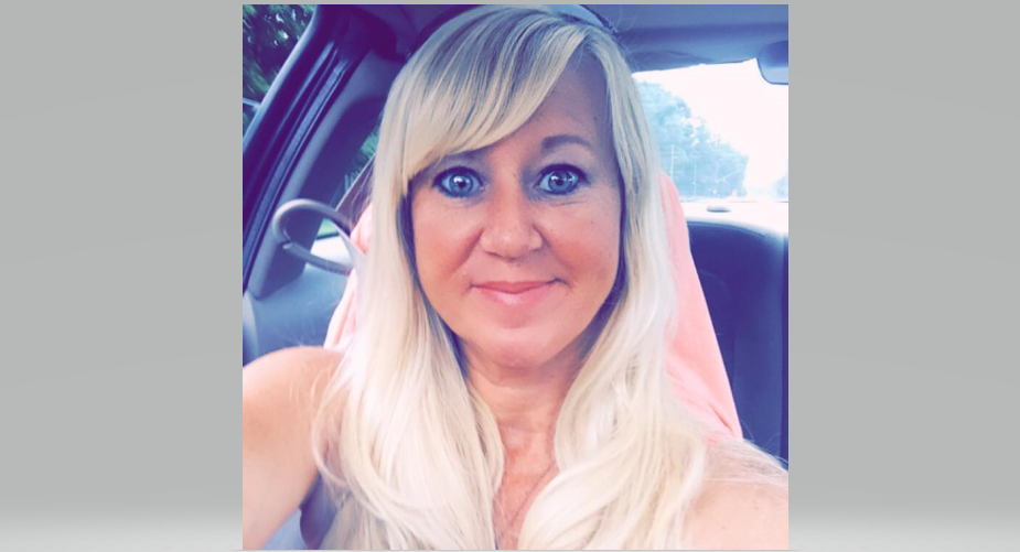 Selfie Spotlight! Commercial Agent Marian! #agent #blueeyes