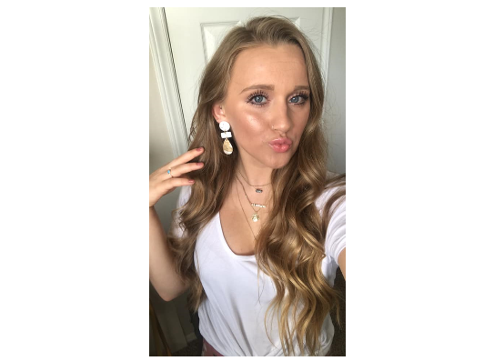 Selfie Spotlight! Business Owner! Sarah!  #success #gorgeouseyes