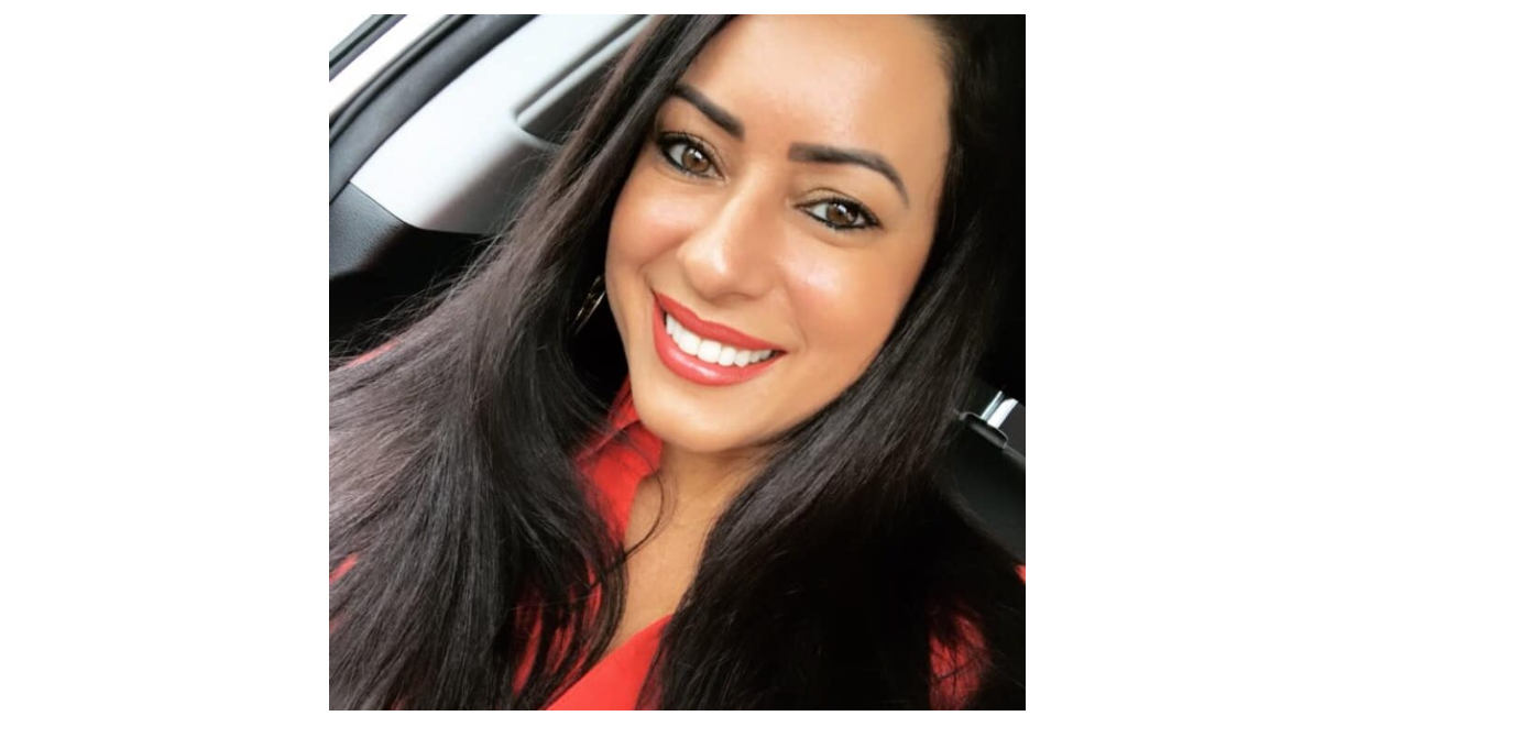 Selfie Spotlight! Beautiful Realtor Geneci! #realtor #house #beautiful #geneci