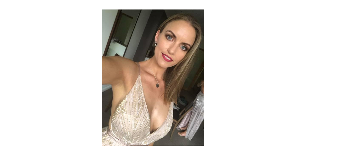 Beautiful UK Model Laura! #beautiful #model #uk #laura #stunner