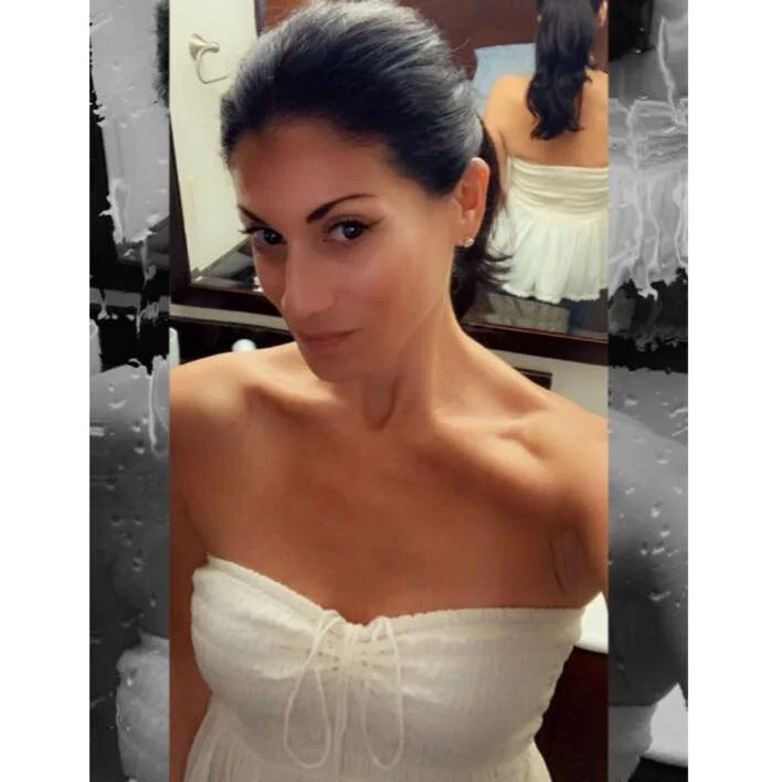 DO YOU LIKE THIS BEAUTY? PLEASE HELP SUPPORT US WITH A DONATION  Subscribe to our Email Newsletter! - To be Featured Email: models@regionalbeauty.com