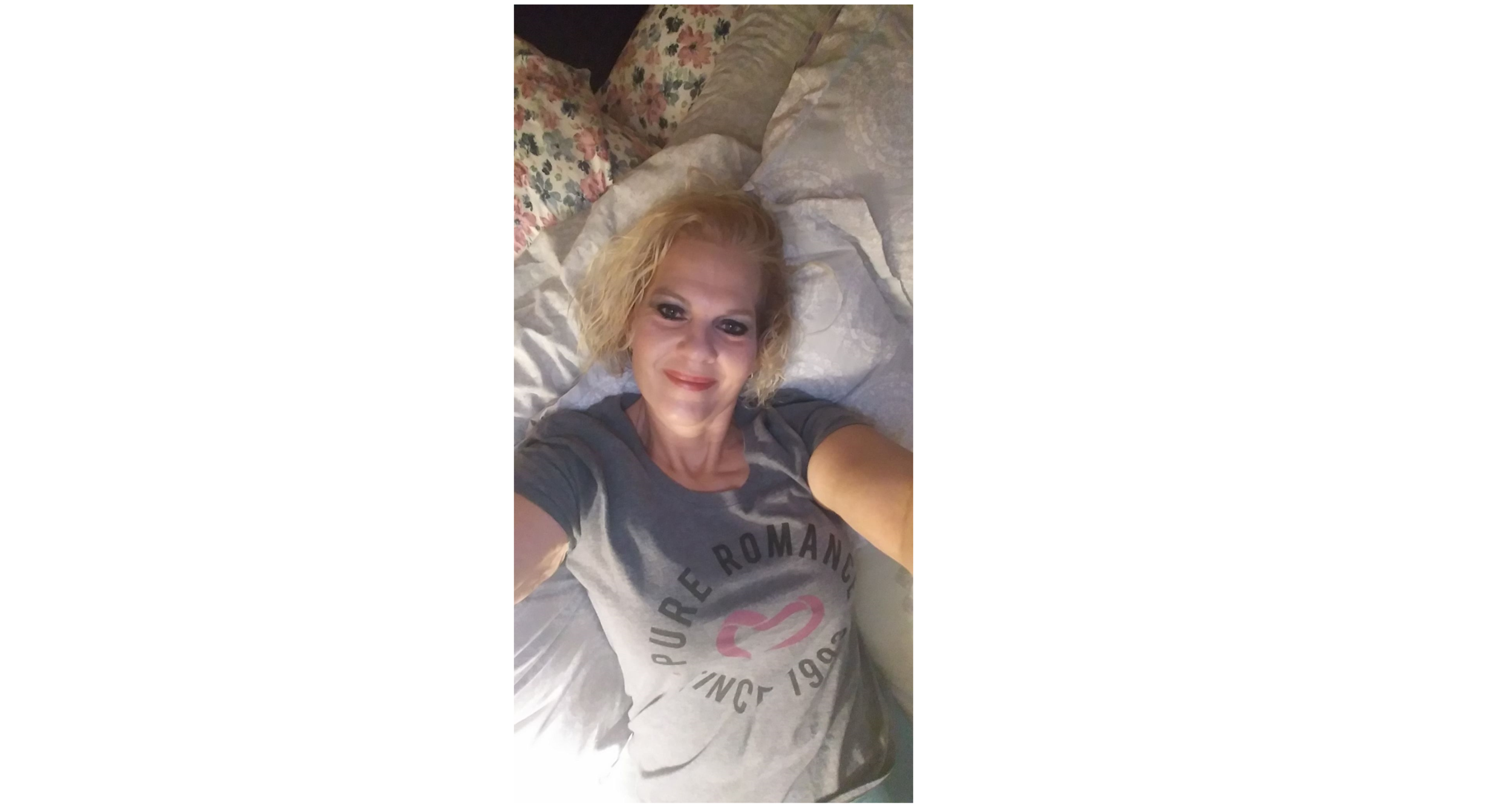 Selfie Spotlight Erin! #beautiful #greatpic #pureromance #consultant #healthcare #nj #erin