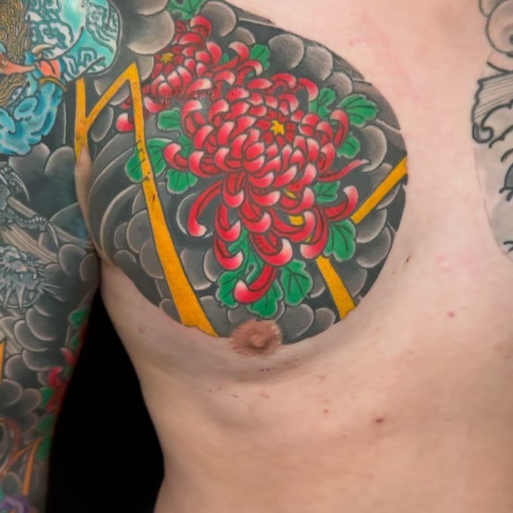 Brian is the toughest, plain and simple. Multiple back to back full days to complete this raijin fuijin sleeve in record time ( for me at least). AND, he always left smiling and excited, I&rsquo;ve never seen anything like it. Anyway. Watch the video