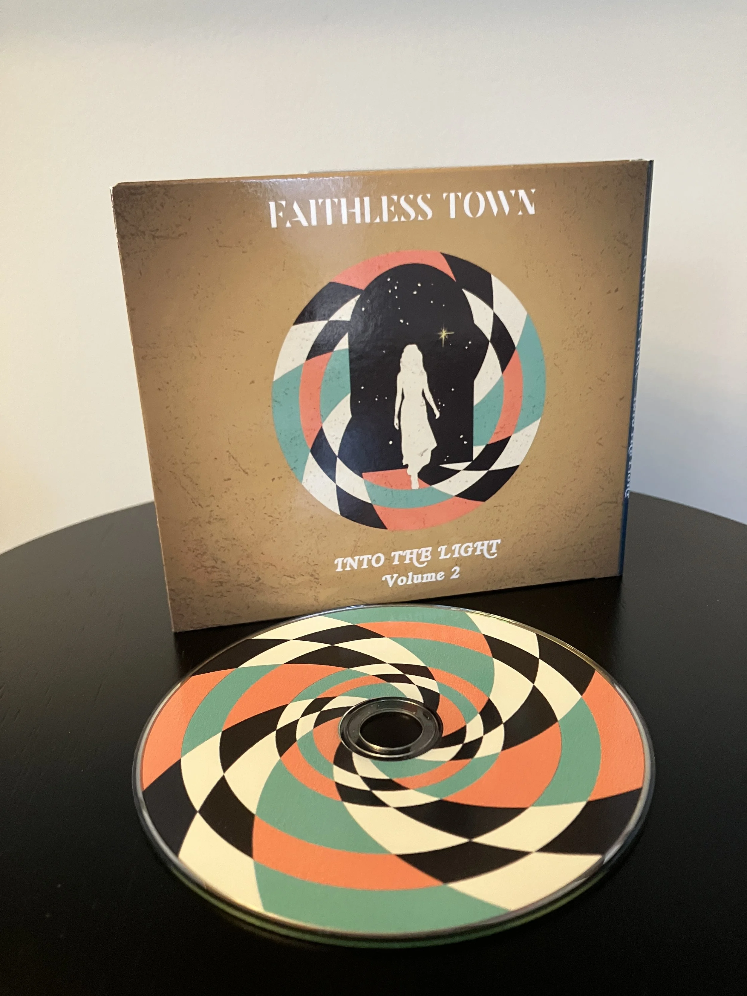 cd package into the light2.JPG