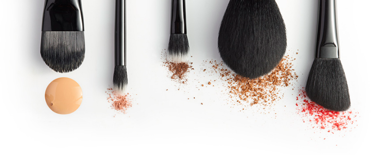 Brushes-with-Makeup.png