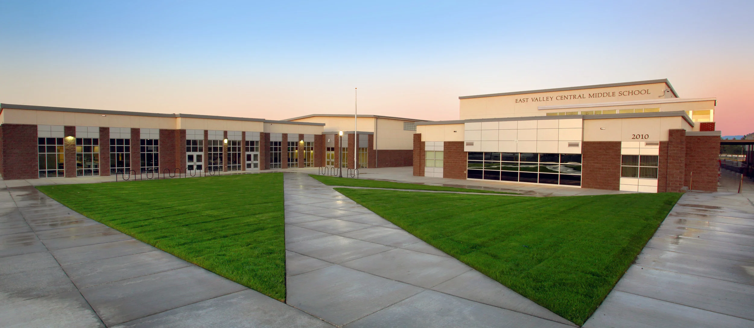Loofburrow Wetch Architects East Valley Central Middle School