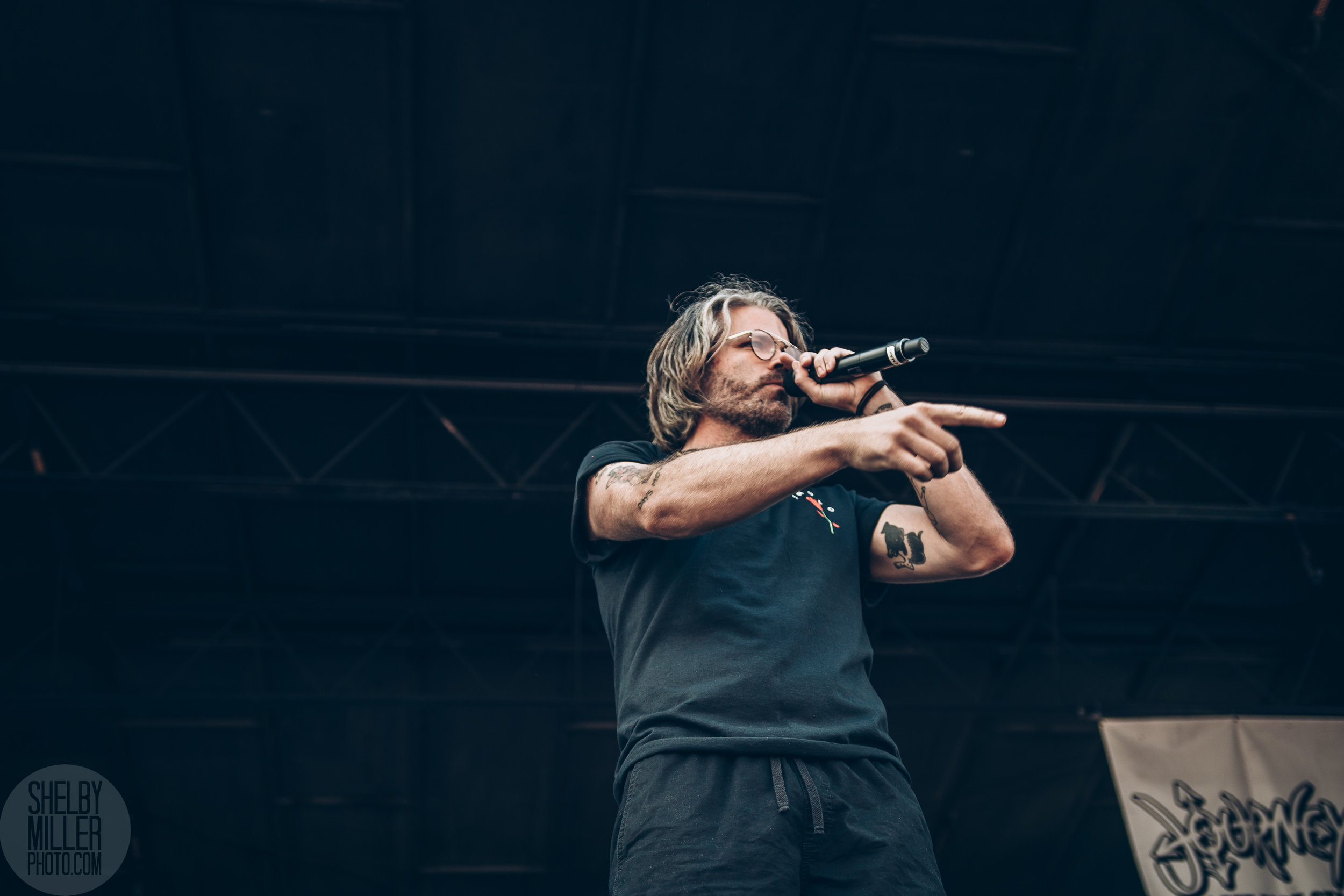 3OH!3