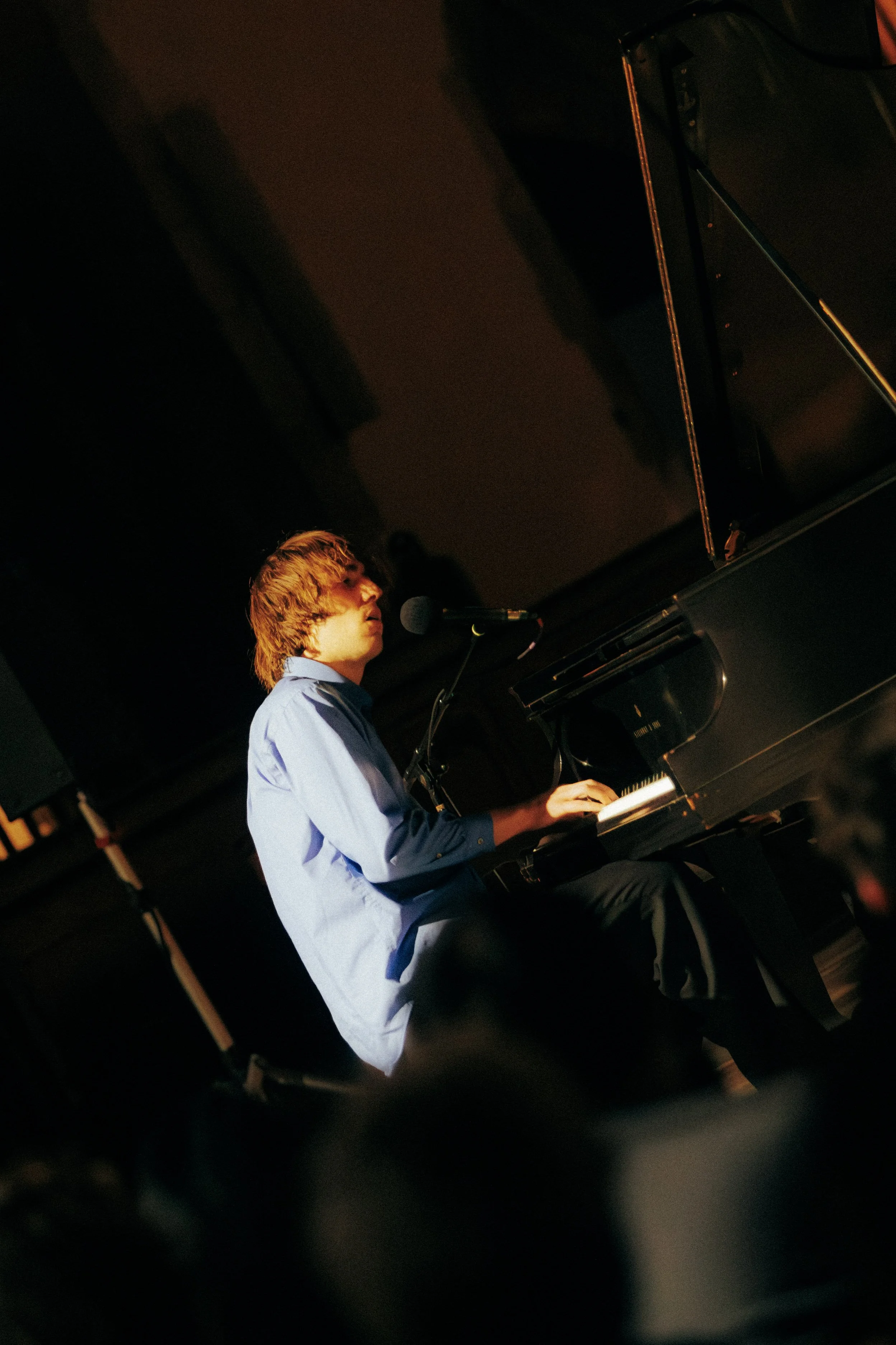 Cameron Winter Trades Volume for Vulnerability at Rockefeller Chapel in Chicago