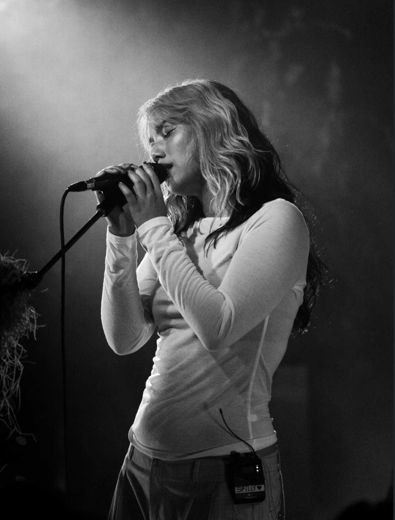 spill tab Plays a Hypnotic Hometown Show