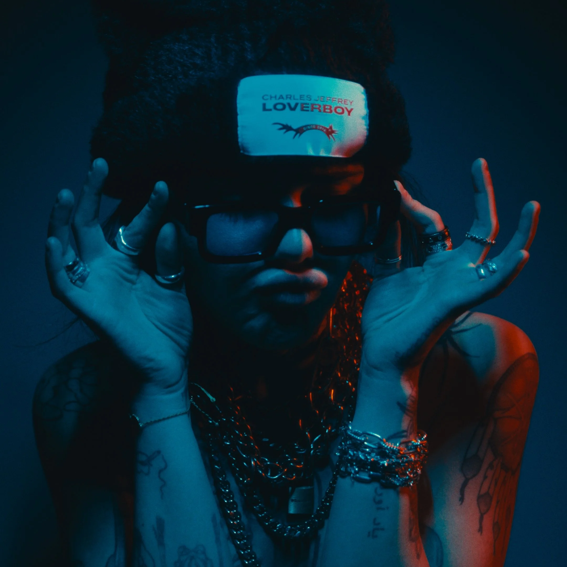 Chloe Star sets new Emergency Contacts with OTR 