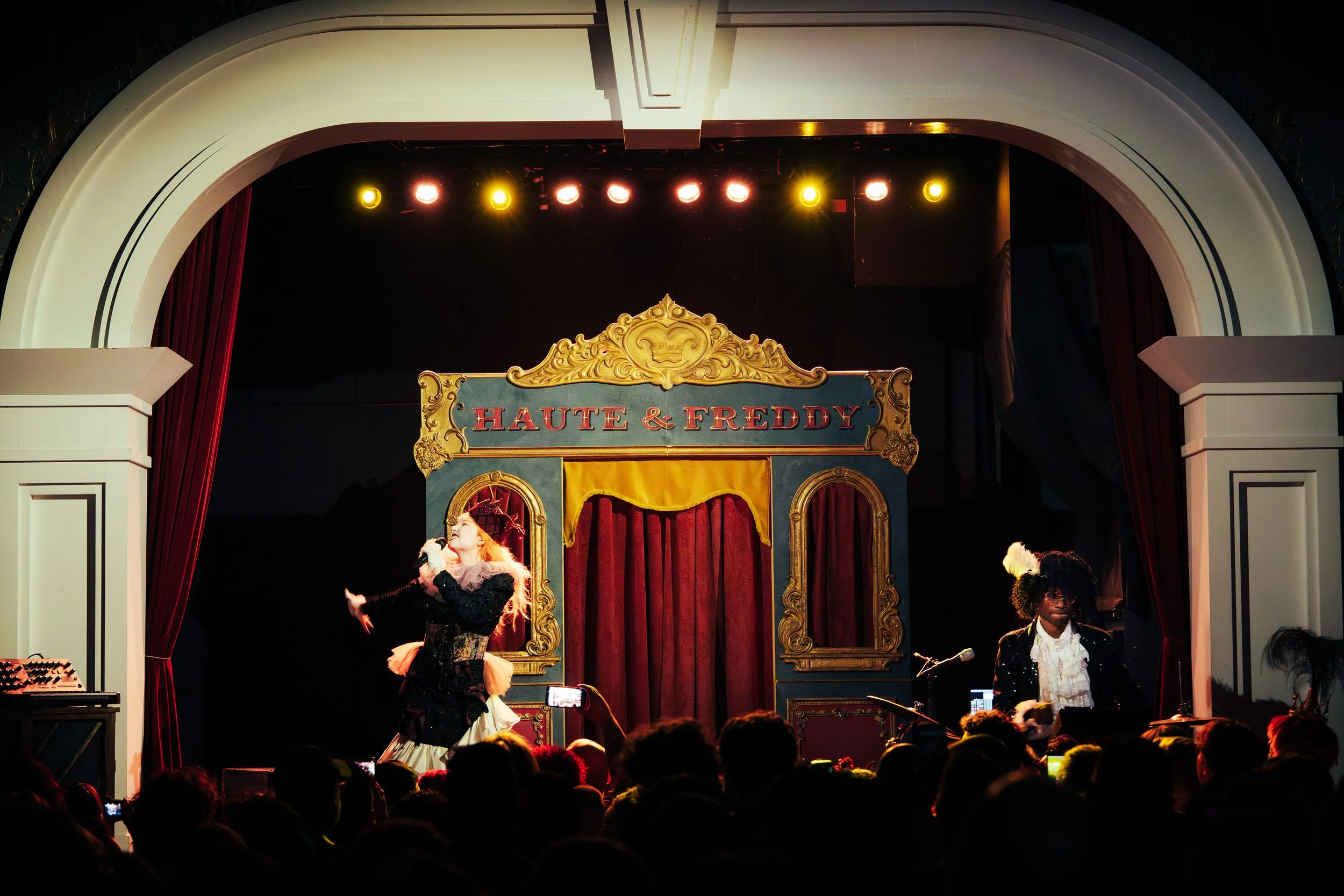 HAUTE_AND_FREDDY-4.jpg