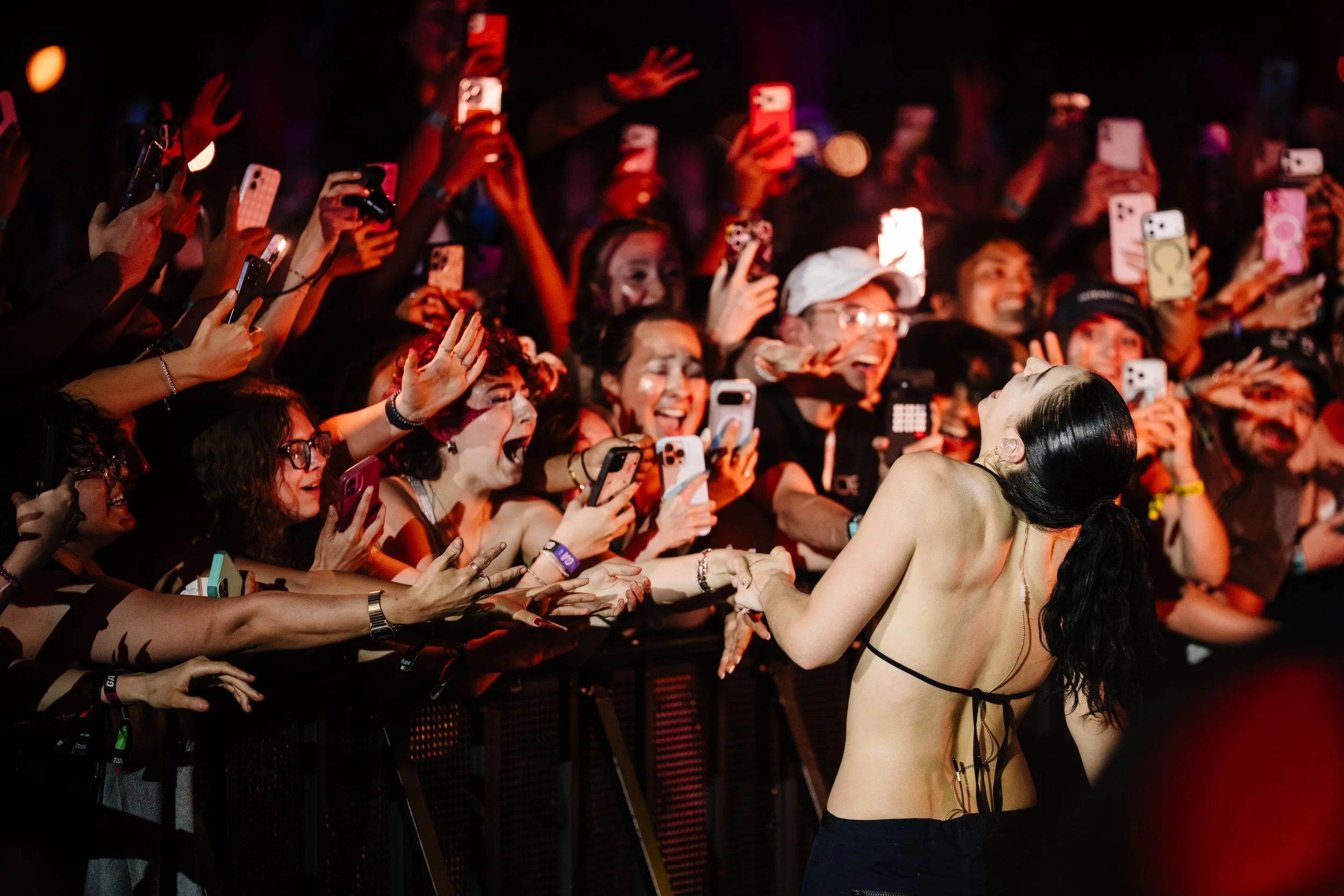 ROGER HO_GB26_LORDE_RH106900.jpg