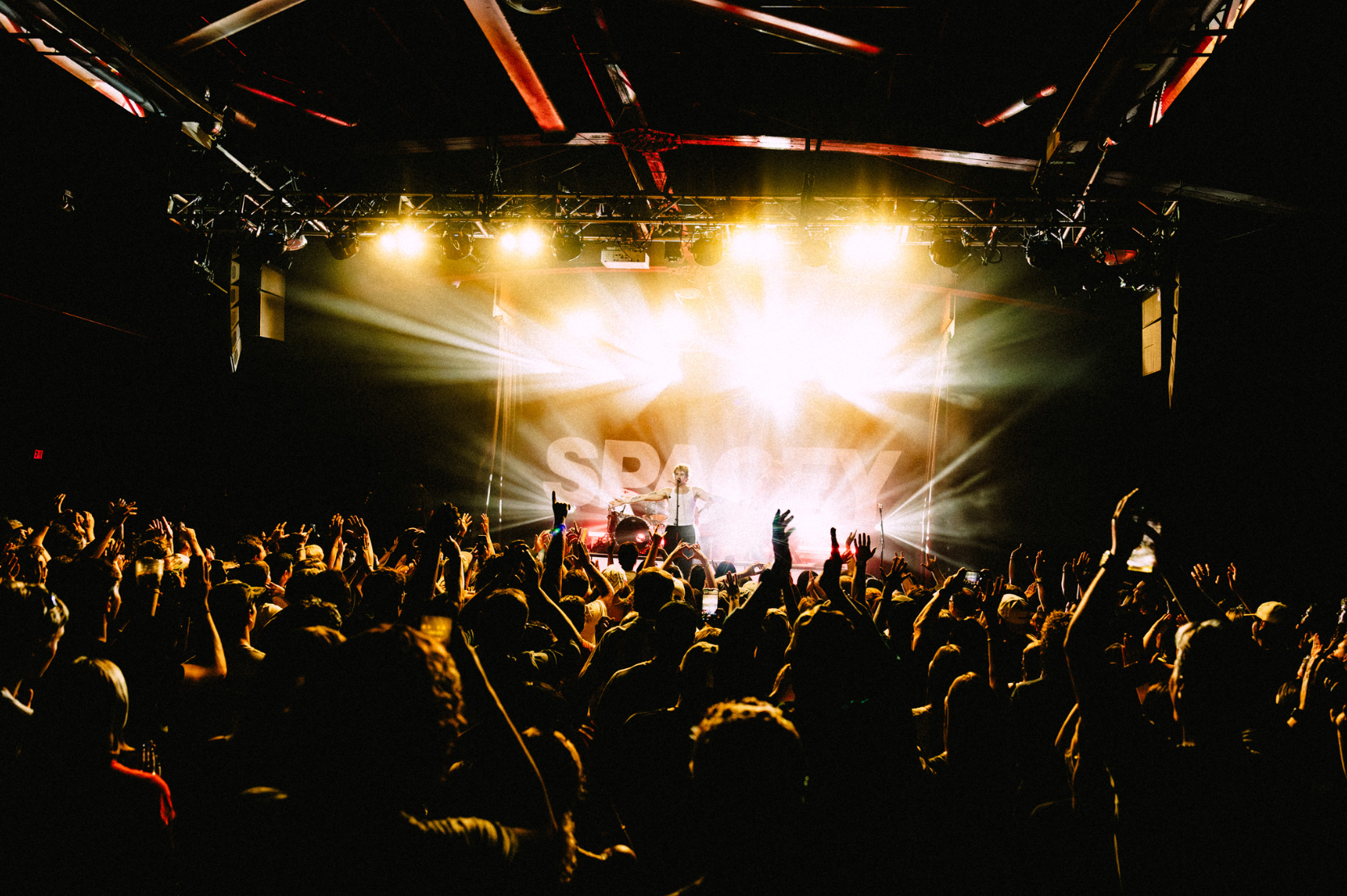 Southern Warmth Meets Aussie Indie Rock: Spacey Jane Lit Up The Orange Peel in Asheville