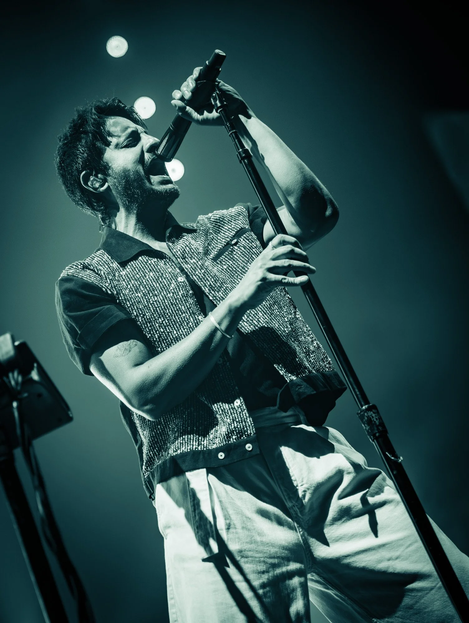 KateKotlyar-YoungTheGiant-Forum-07172026-4.jpg