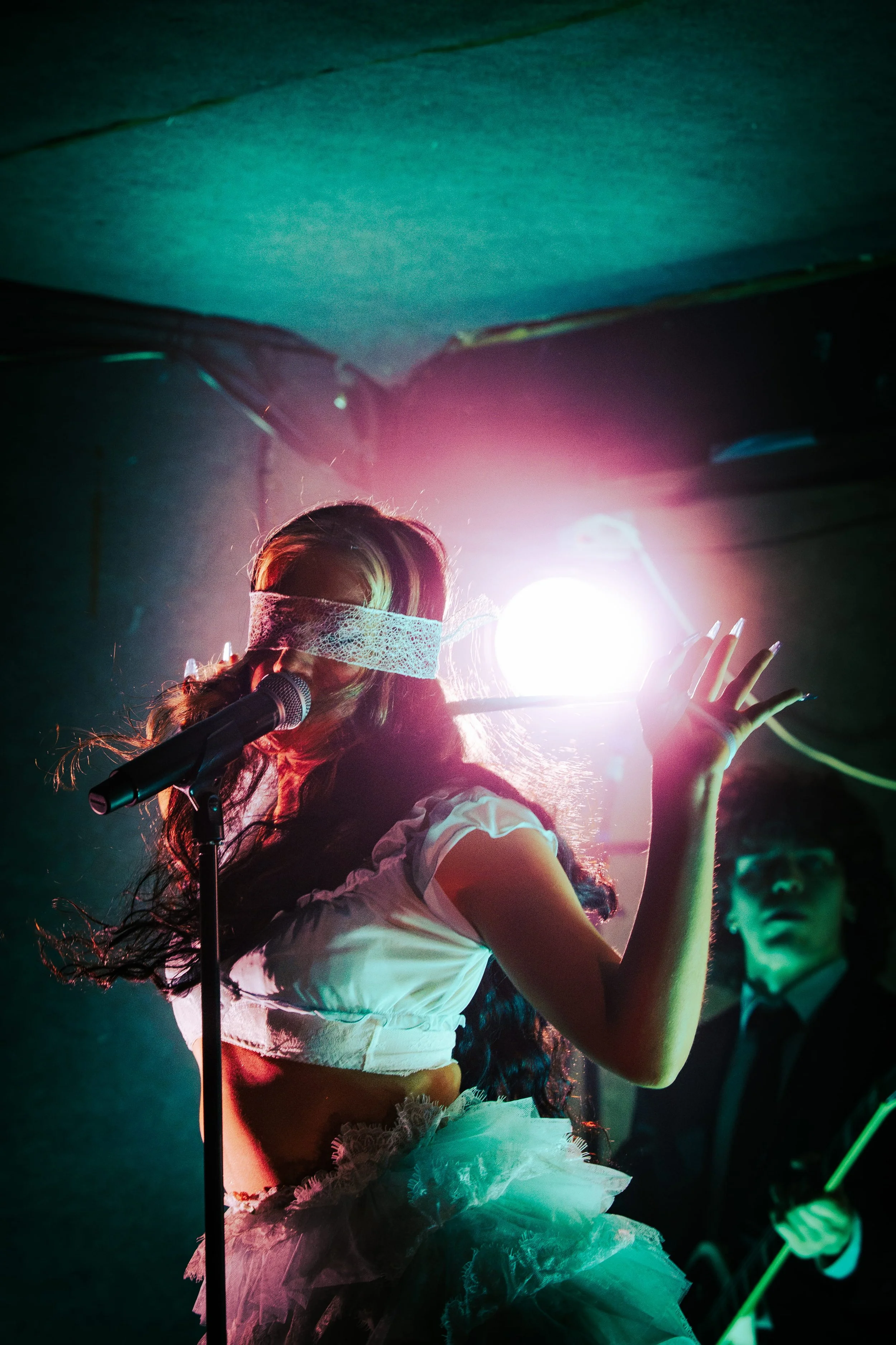 ISABEL_LAROSA_OLIVIA_GARBY-01.jpg