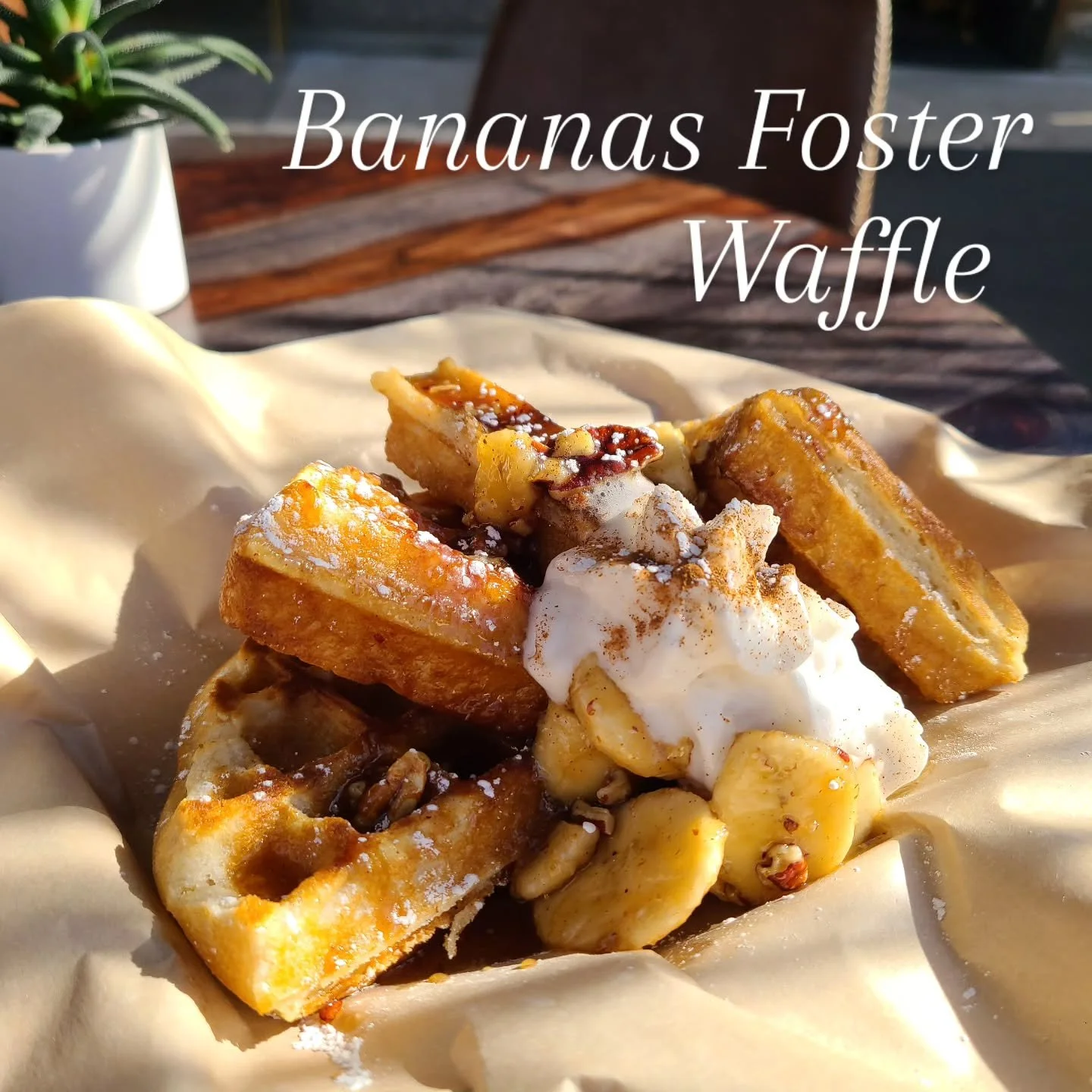 Tonight's feature: Bananas Foster Waffle.
#abrokenangel #vegan #special #newamericanvegan #gastropub #plantbased