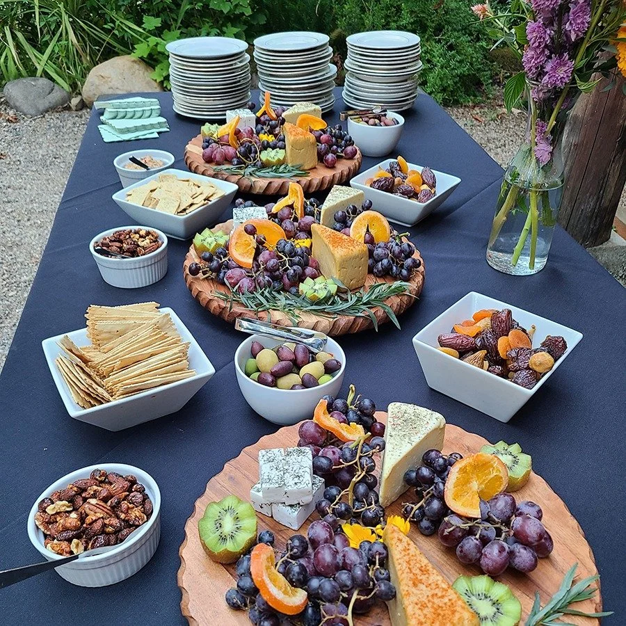 Apps from last weekend's wedding @lolomalodge. We served a brunch buffet, followed by an artisan vegan cheese spread and a staffed taco bar.
#abrokenangel #vegan #catering #oregon
@lolomalodge @kat.jernigan @eventsbyerinoregon @amberdawnaura @raina