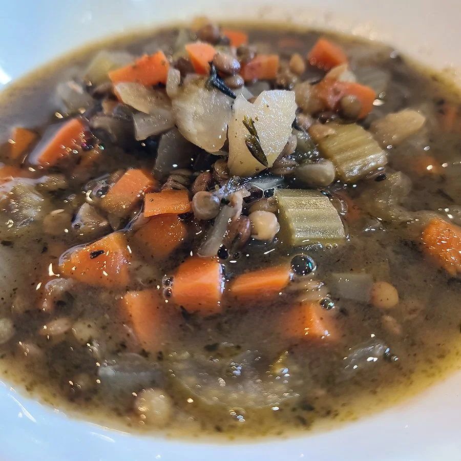 CSA Week 1: French Lentil Soup with Demi-Baguette.
Featuring a classic mirepoix of diced carrot, celery, and onion, and seasoned with sage and thyme, our traditional organic French Lentil soup is savory, hearty, and oh so satisfying.
French green l