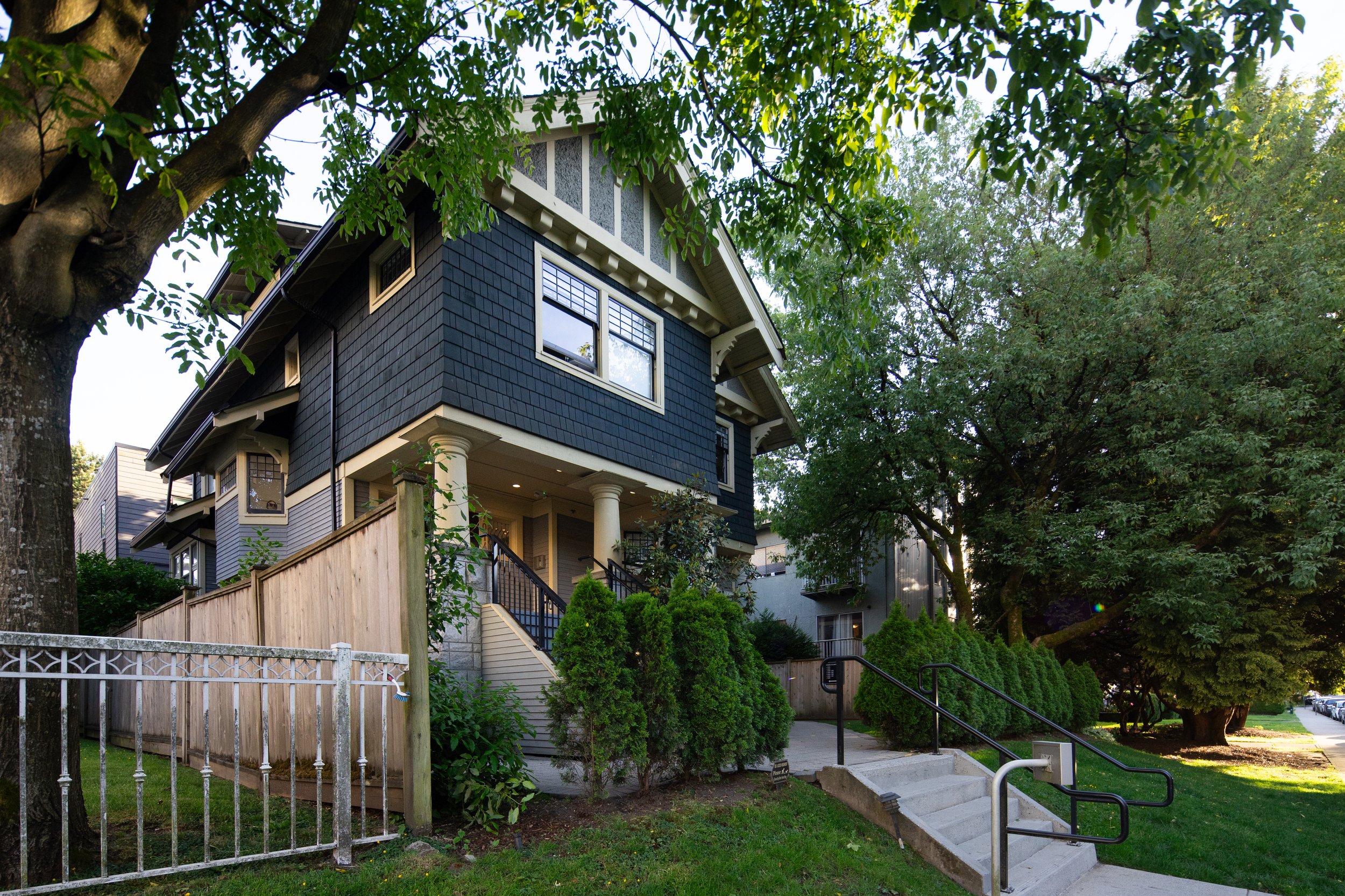 (27) 1014 W 11th Ave.jpg