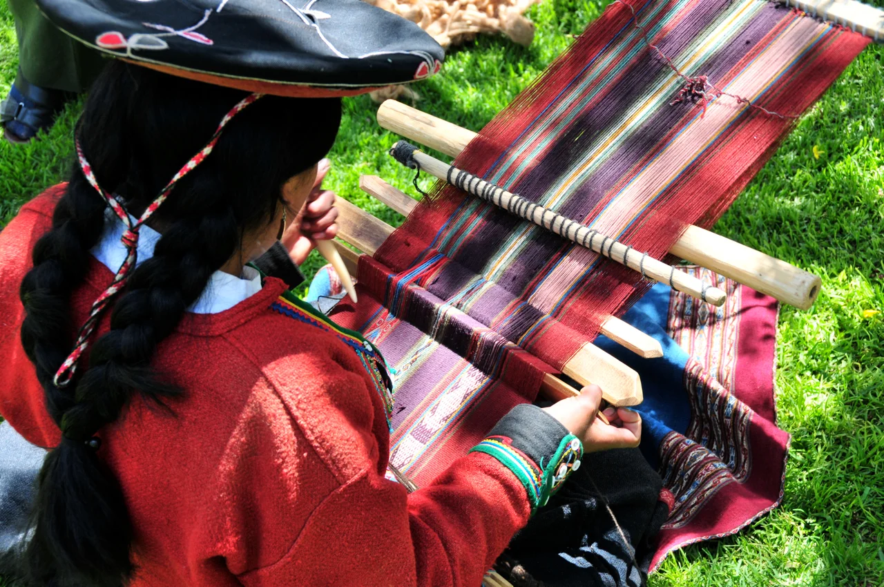 Gormei Weaving+Sacred+Valley Peru.jpg