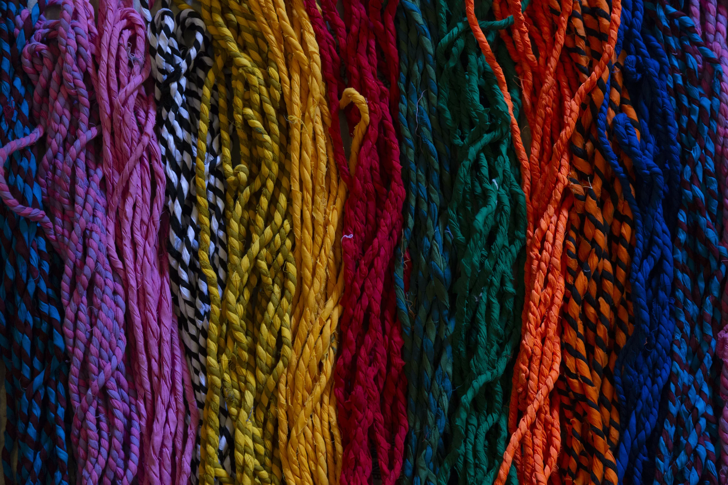 Sahilsarthakyarn.jpg