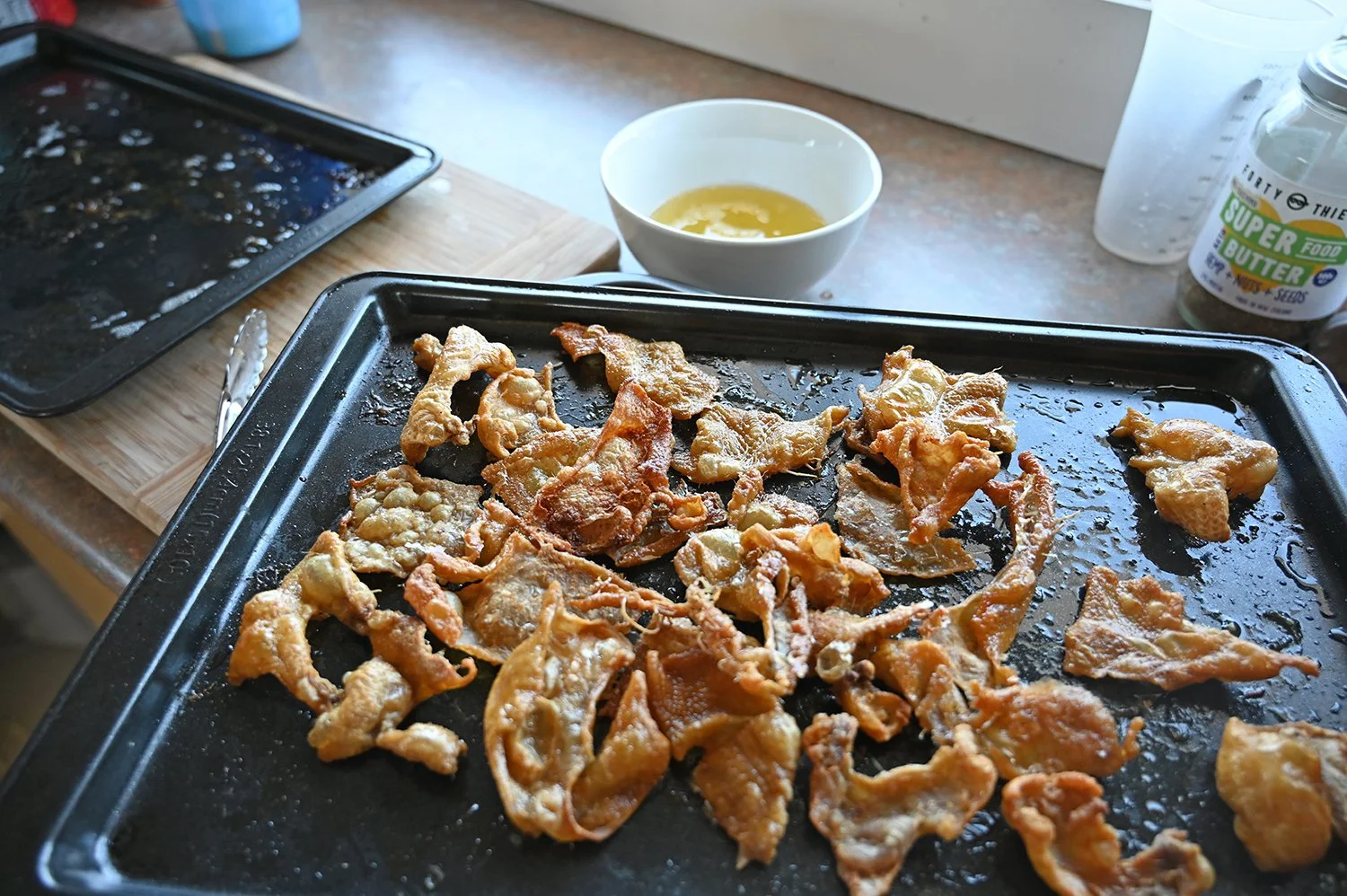 Chicken skin crackling