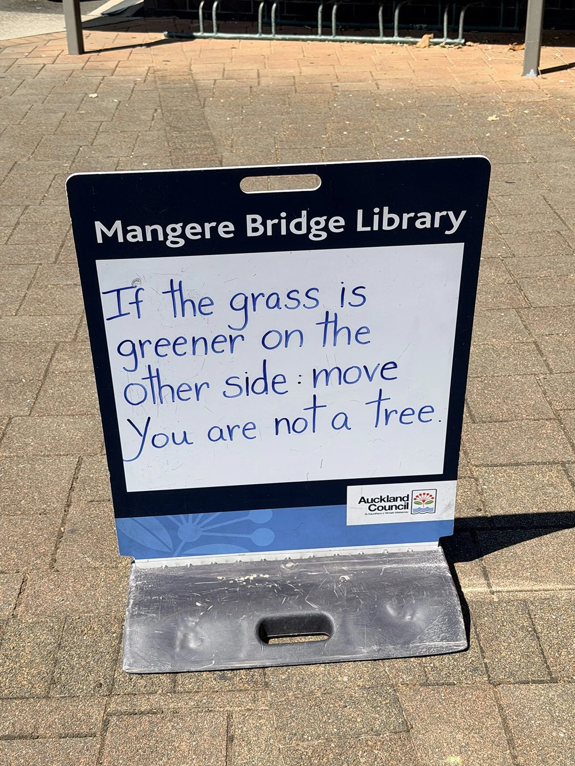 mangere bridge library signage.jpg