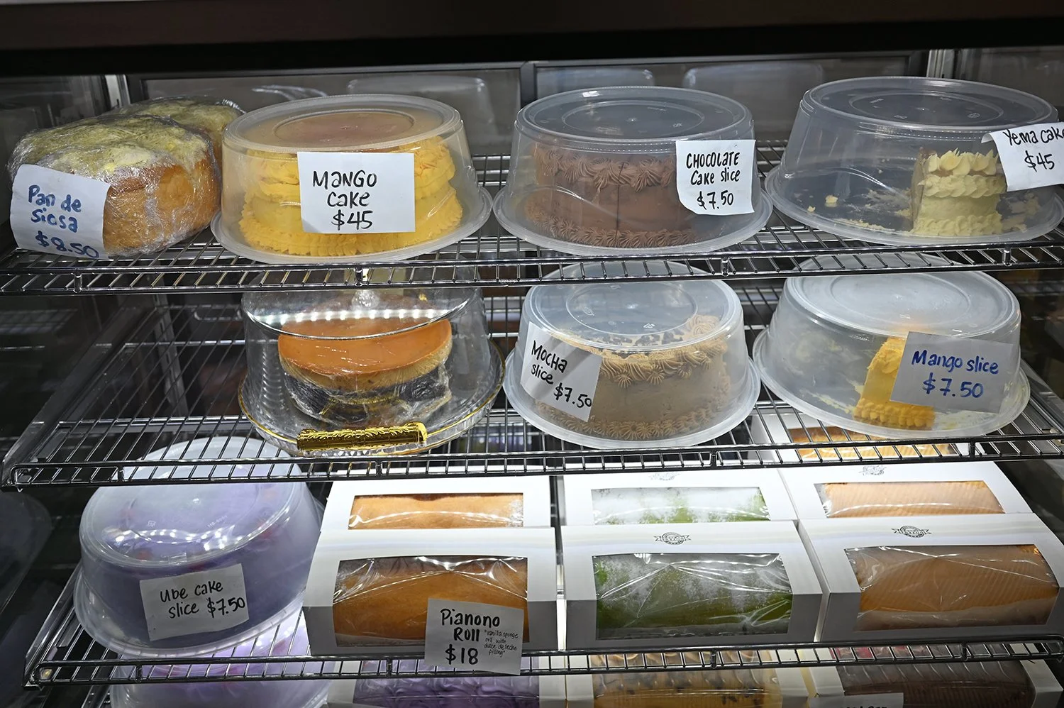 dosena bakery cakes.jpg