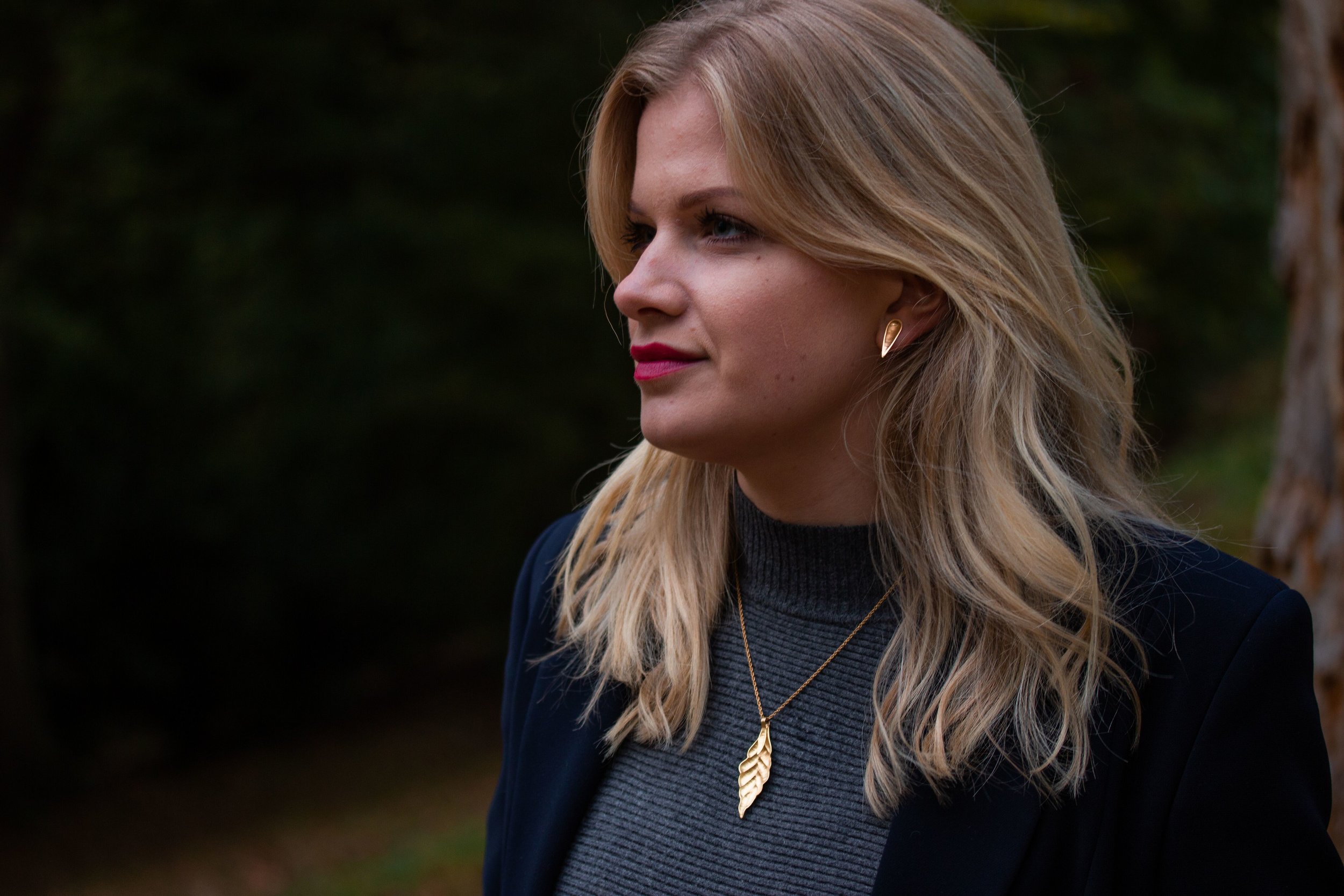Jewellery photoshoot autumn necklace.jpeg