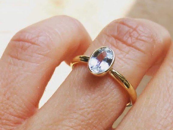 18ct Yellow gold sapphire bespoke engagement ring