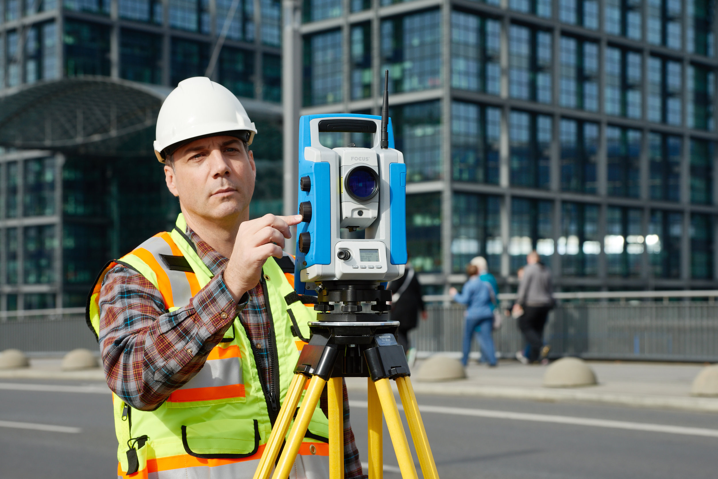 spectra-precision-focus-35-total-station.jpg