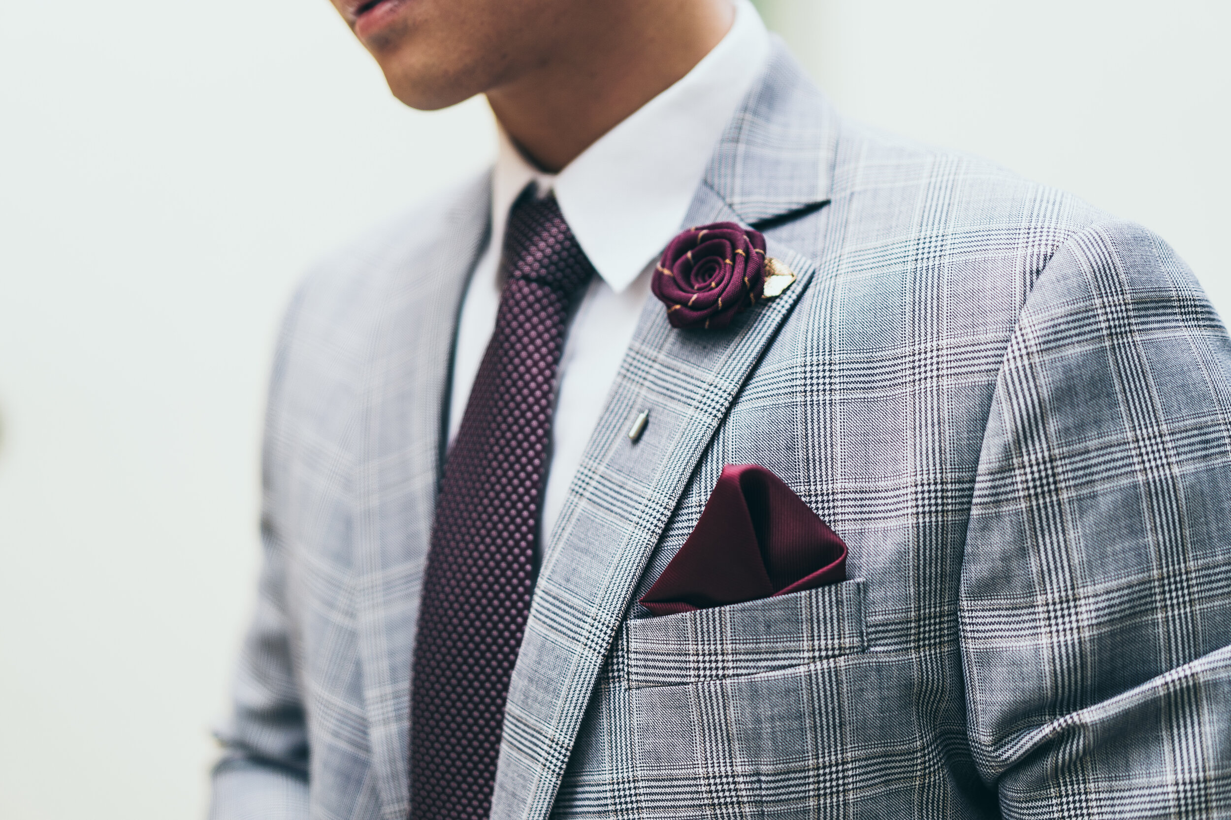 How to Choose the Appropriate Pocket Square