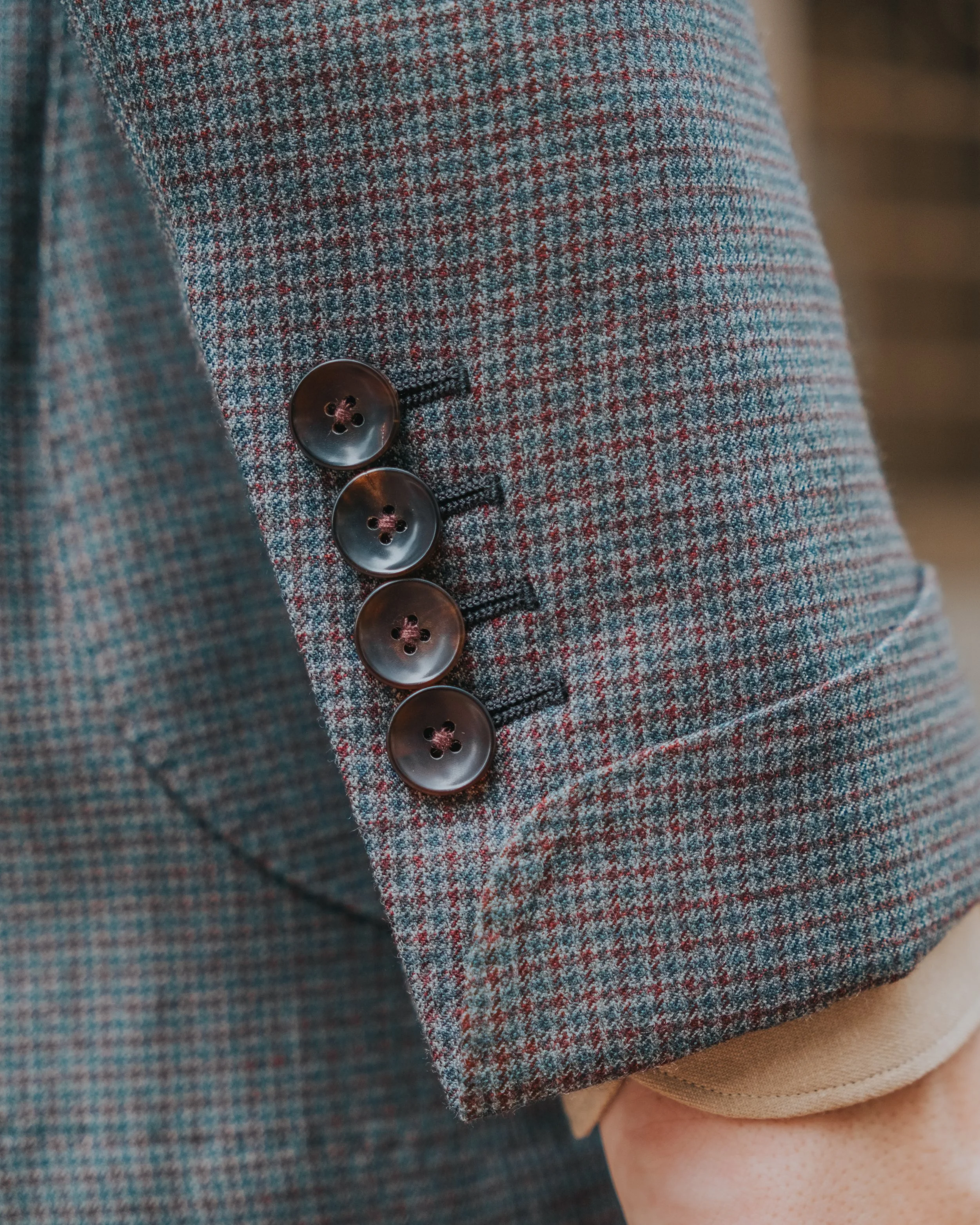 Functional Sleeve Buttonholes