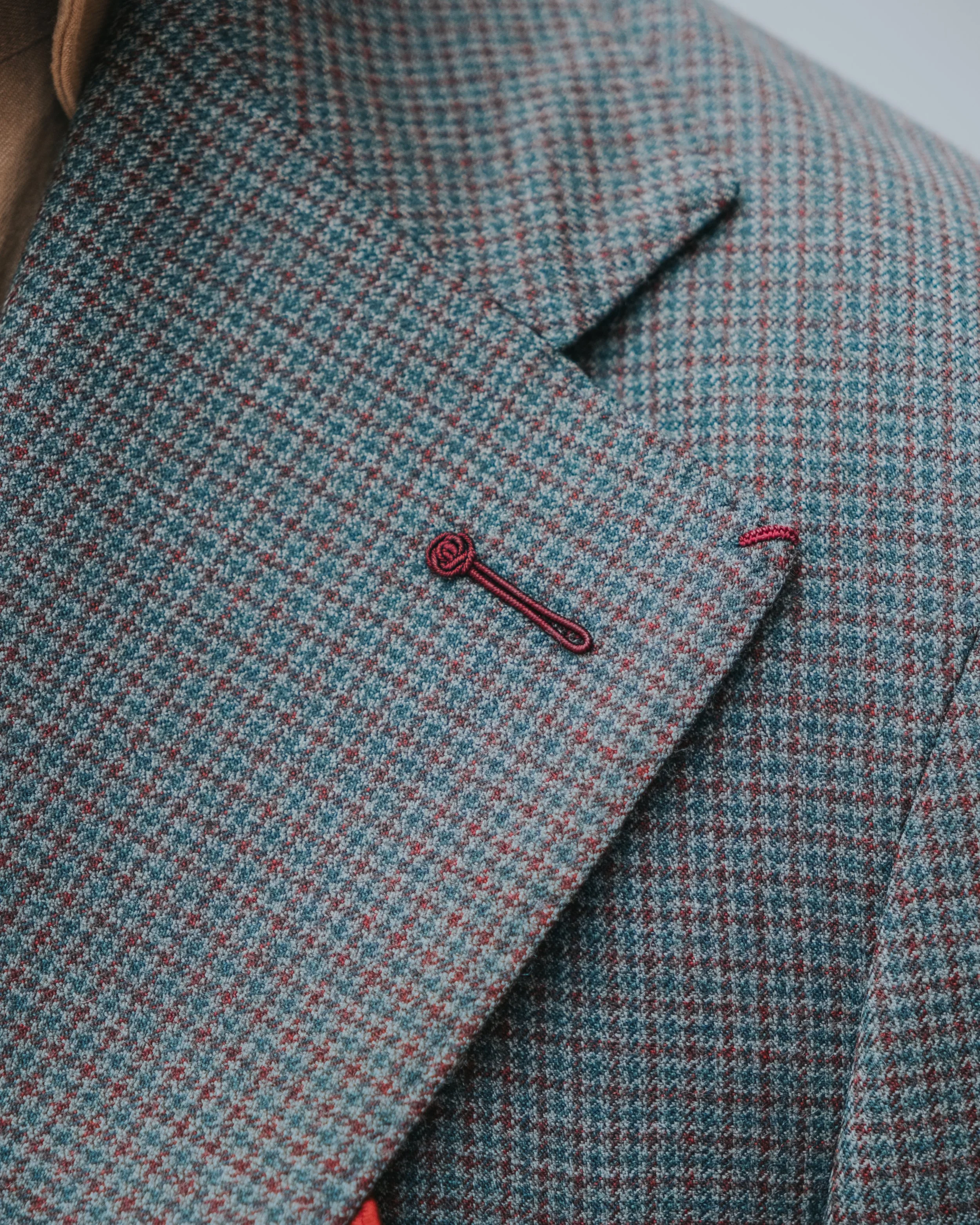Milanese Lapel Buttonhole