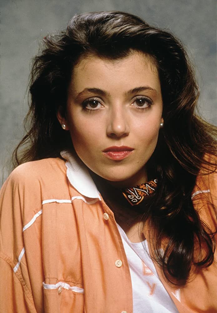 MIA SARA ... SLOANE PETERSON