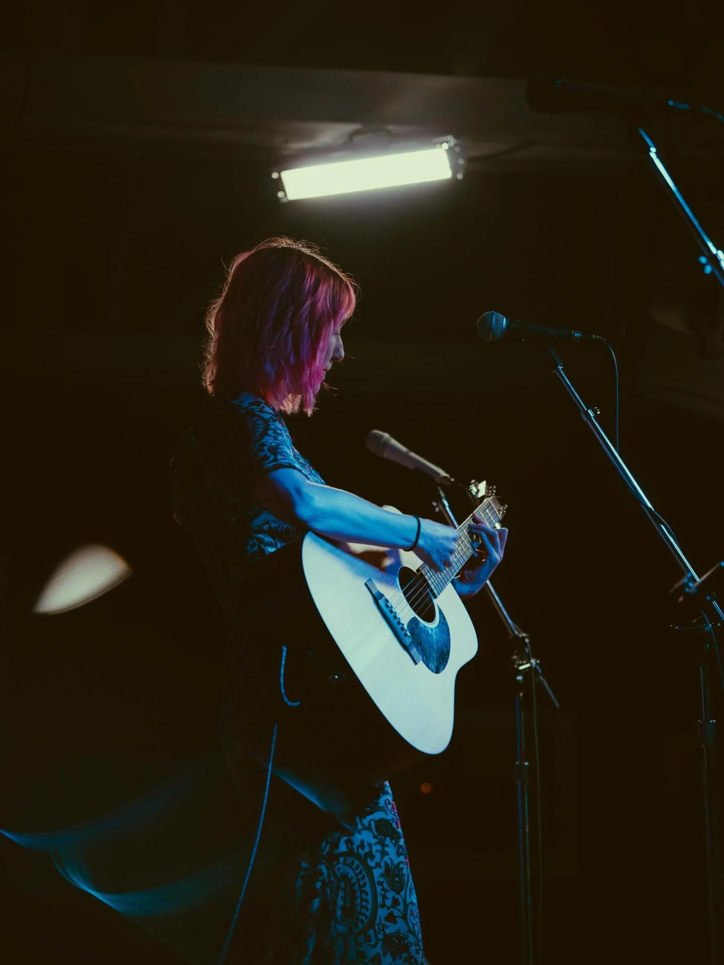 These are a few of my favorite moments of 2025 - from my first show in January to releasing our music video in February, kayaking in March, fun shows throughout the spring, turning 33, being around the best of friends I could ask for and then ending 