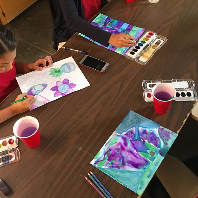 Color review before students begin acrylic painting curriculum. #marktwainelementary #artchangeslives